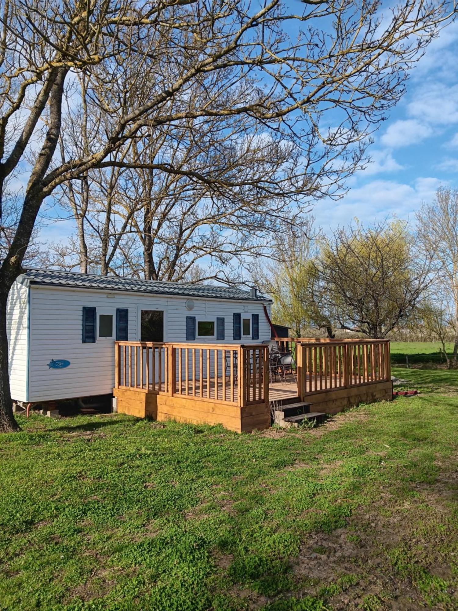 Mobilhome Cosy Au Calme De La Campagne Lombez Dış mekan fotoğraf